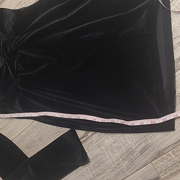 Velvet deep plunge dress - Picture 3 of 3